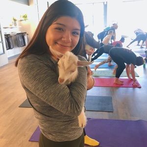 Meet your Posher, Jazmin